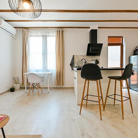 Central Sofia Luxury Apartment מראה חיצוני תמונה